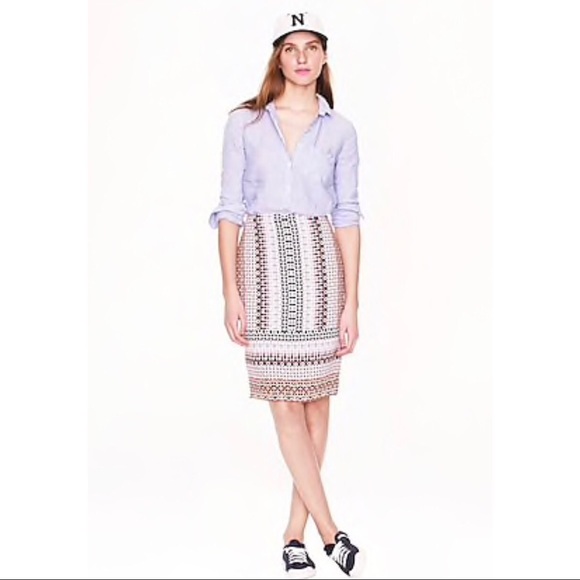 J. Crew Drapey Pencil Skirt in Pink Geo - Picture 2 of 7